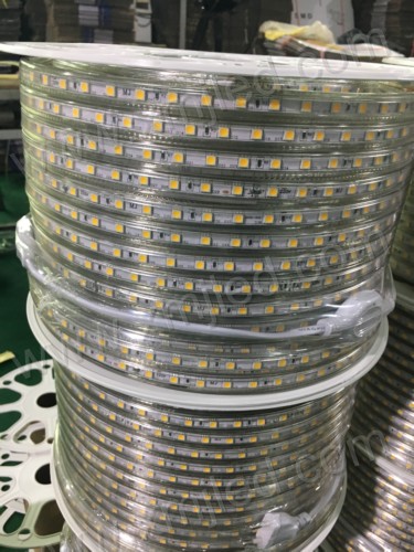 XMJ 5050 60LED strip light